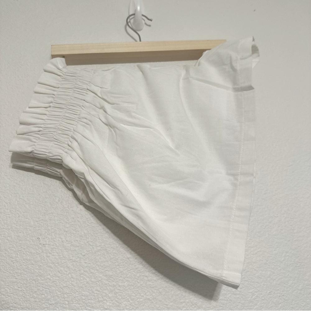*Set* Fashion Nova, ‘Still Workin’, Women's White Belted Jacket and Shorts Set - Picture 15 of 16